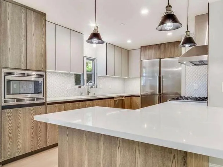 188 S Sierra Madre Blvd #4 — Photo 10