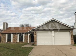2510 Bentley Dr, Grand Prairie, TX 75052