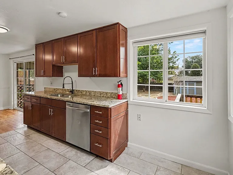 1790 Ulster St — Photo 12
