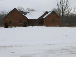 9956 Gruett Rd, Saint louis, MI 48880