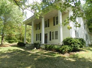6460 S Farmer Br, Springfield, MO 65809