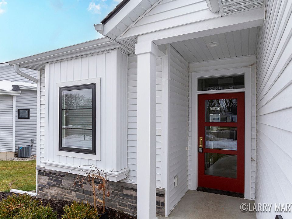 5749 36th Ave, Hudsonville, MI 49426 Zillow