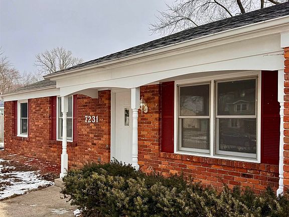 3rd image of 7231 Treverton Dr