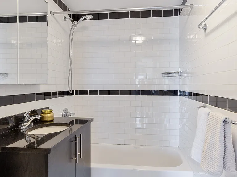419 Humboldt St #PENTHOUSE — Photo 6