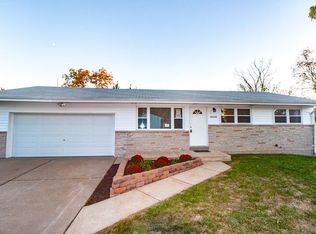 10600 Lochness Pl, Saint Louis, MO 63114
