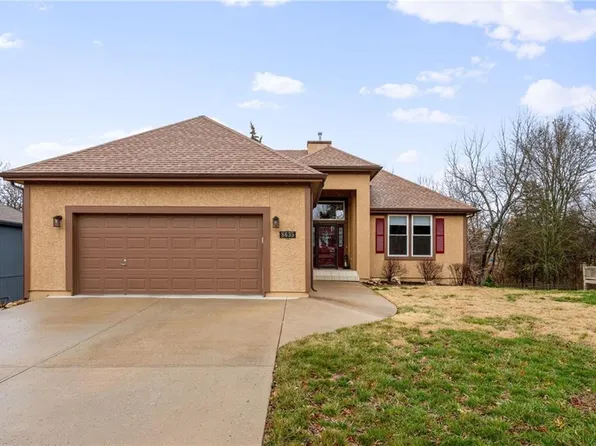 8635 Primrose St, De Soto, KS 66018