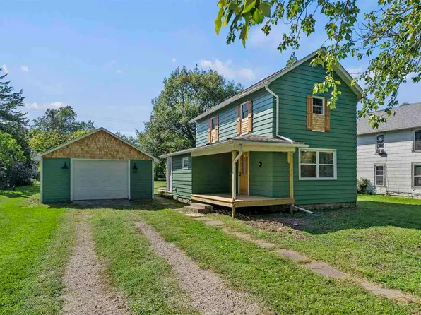 403 N Olive St, Winfield, IA 52659