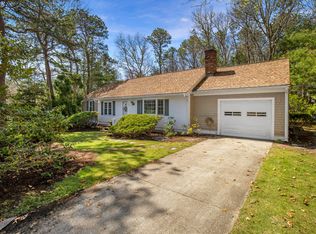 23 Penny Royal Lane, Teaticket, MA 02536
