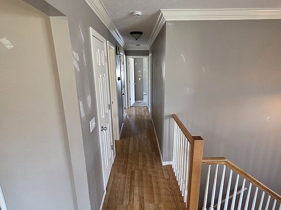 4th image of 1114 Parc Dr