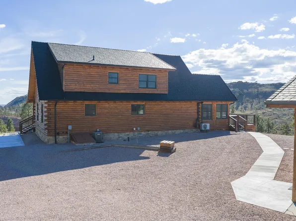 28025 Cascade Rd, Hot Springs, SD 57747