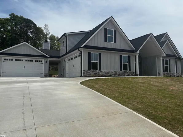 110 Hintons Farm Dr, Easley, SC 29640