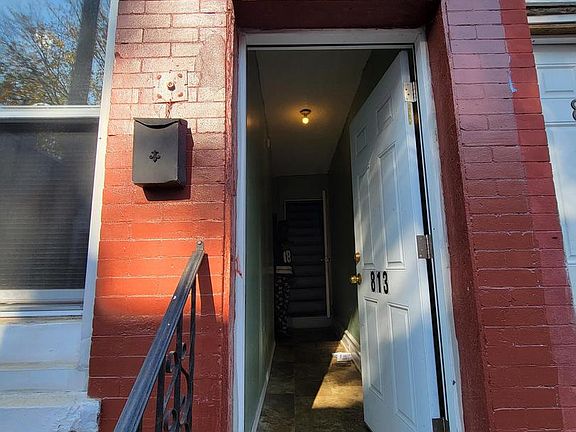 4th image of 813 W Birch St