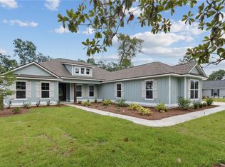 152 Little Satilla Trl, Waverly, GA 31565