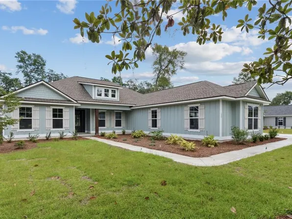 152 Little Satilla Trl, Waverly, GA 31565