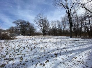 4094 Willow St, Hobart, IN