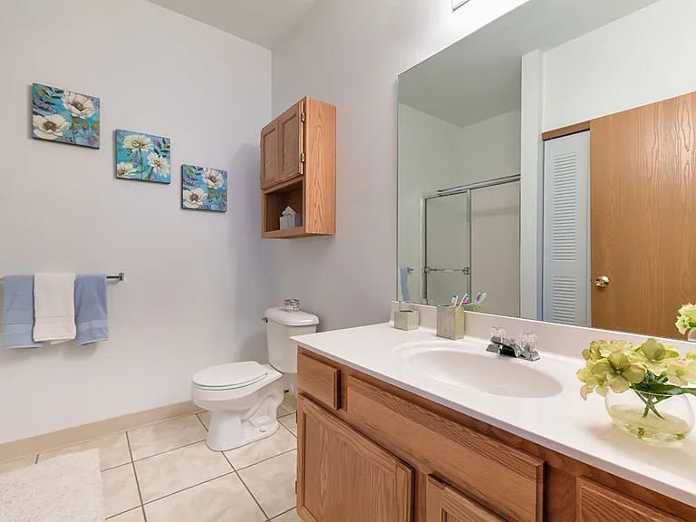Settler's Landing Apartments — Photo 13