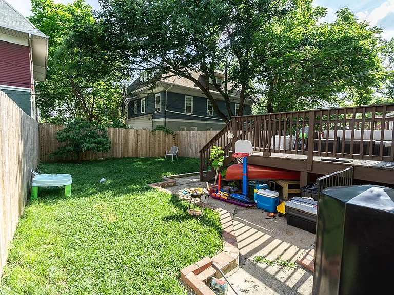 904 Webster St NW — Photo 42