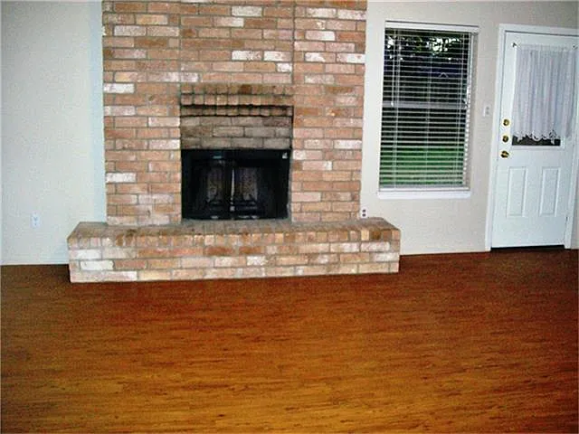 1922 Havenhouse Dr — Photo 5