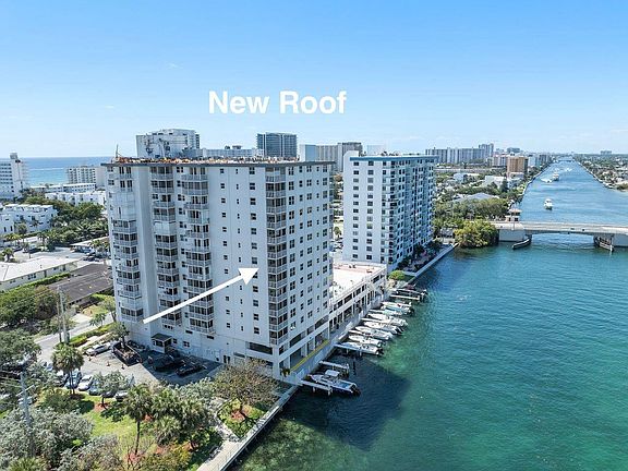 3rd image of 1505 N Riverside Drive #605
