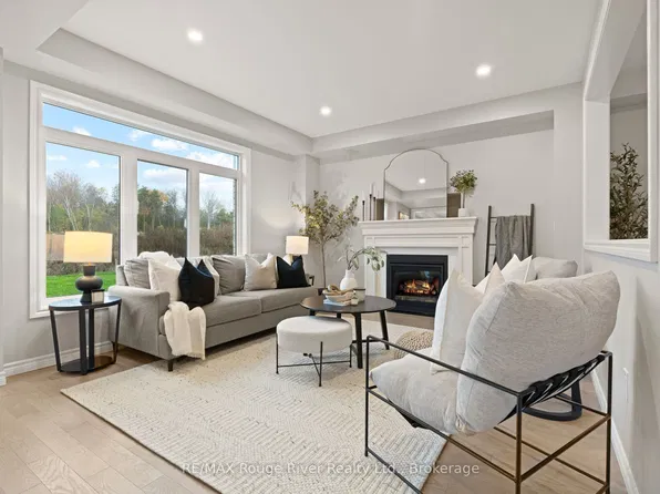 286 Lyle Dr, Clarington, ON L1C 0V8