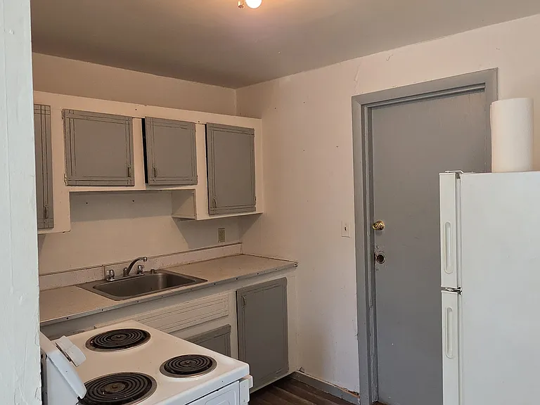 3 Olney Rd #4 — Photo 2