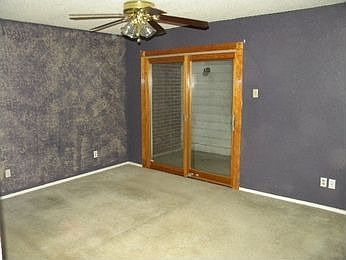 4th image of 7837 Squire Ln