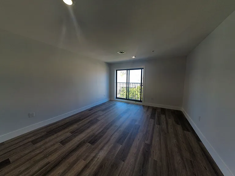 182 Carroll St #308 — Photo 5