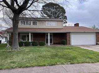 609 S Terrace Dr, Carbondale, IL 62901