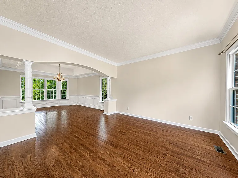 3948 Penzance Pl — Photo 2