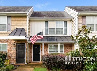 402 W I Pkwy, Dallas, GA 30132