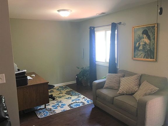 4th image of 1136 Sandpiper Ct