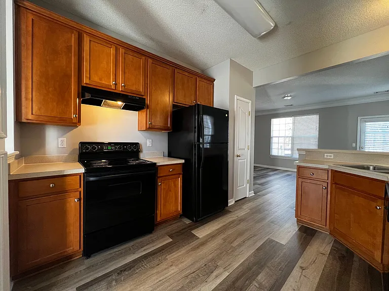 213 Nimbus Ct — Photo 10