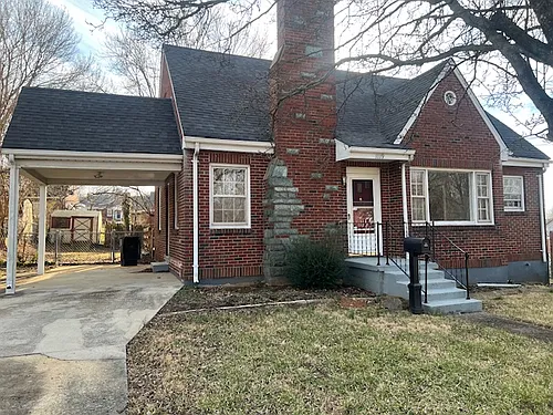 1119 Chestnut Hill Dr Photo 1
