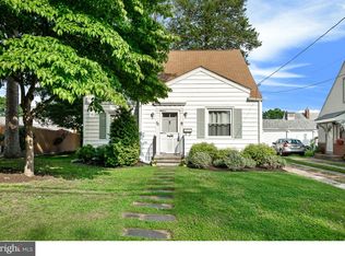 73 Runyon Dr, Hamilton, NJ 08610