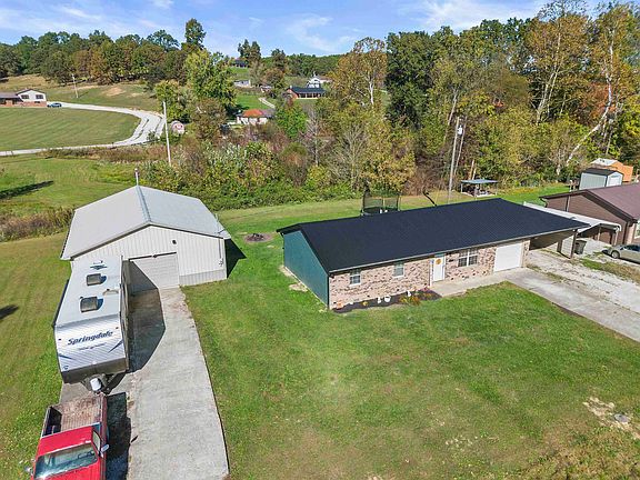 3rd image of 1129 County Road 26