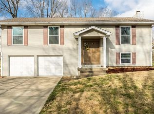 64 Julie Ln, Saint Peters, MO