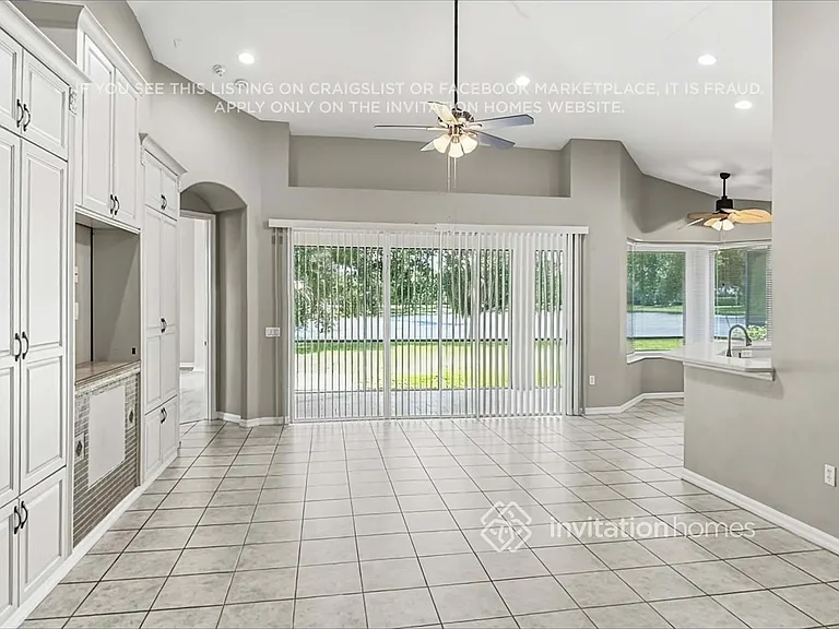 12575 Cara Cara Loop — Photo 5