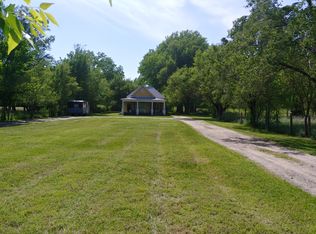 9303 N Tobacco Rd, Hutchinson, KS 67502