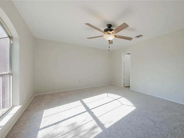 2905 Rainy River Dr — Photo 33