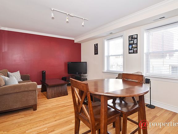 Living Room / Dining Room