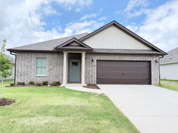 202 Cobbdale Park Dr, Harvest, AL