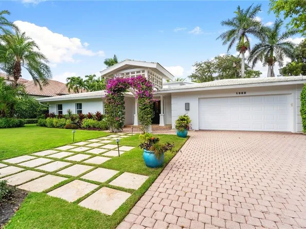 1980 Gordon DR, NAPLES, FL 34102