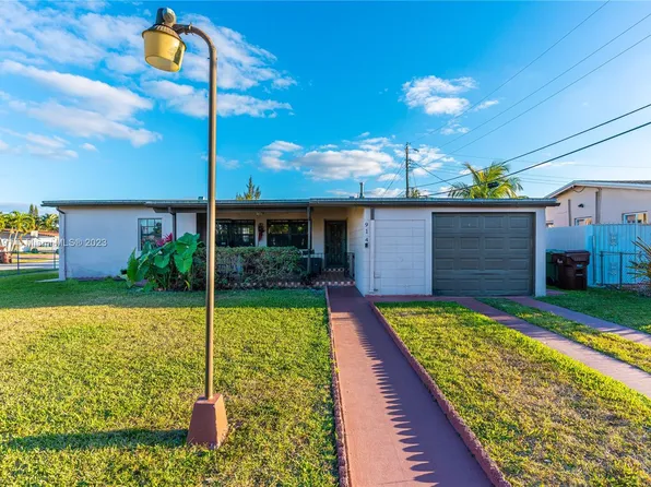 914 W 65th St, Hialeah, FL 33012