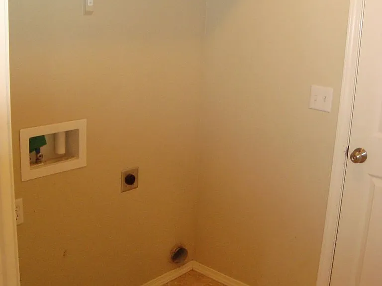 5107 Weston Ave — Photo 5