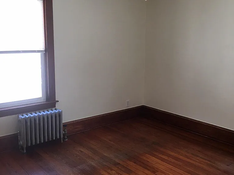 435 Liverpool Ave #2 — Photo 6