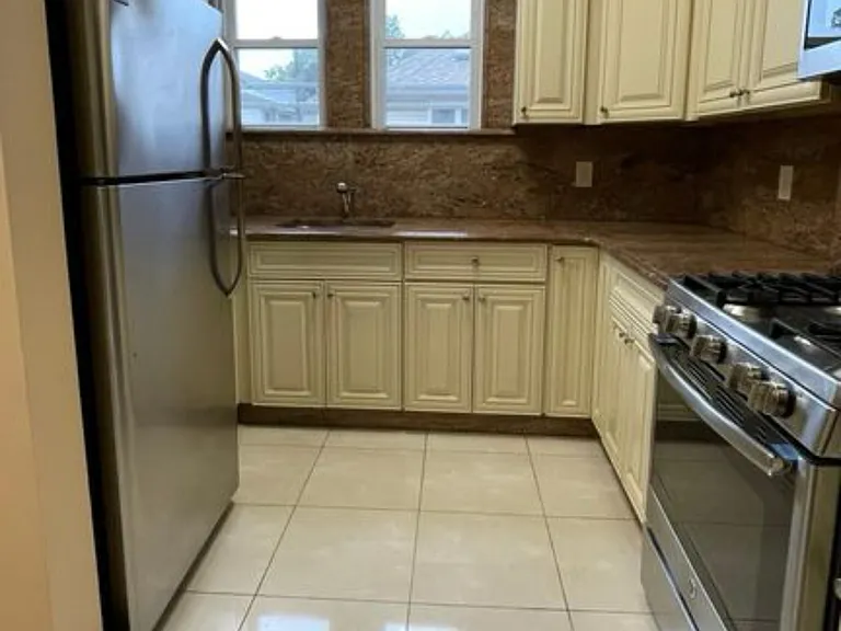 884 Castleton Ave #2 — Photo 2