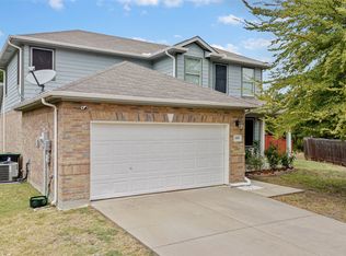 1000 Goldeneye, Aubrey, TX 76227