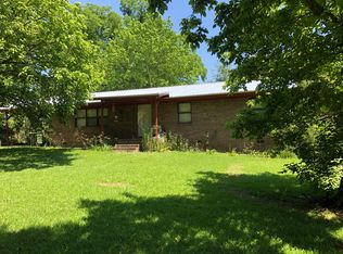 181 Dewberry Ln, Moultrie, GA 31768