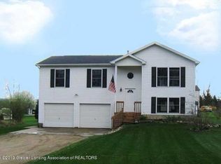 9256 Price Rd, Laingsburg, MI 48848