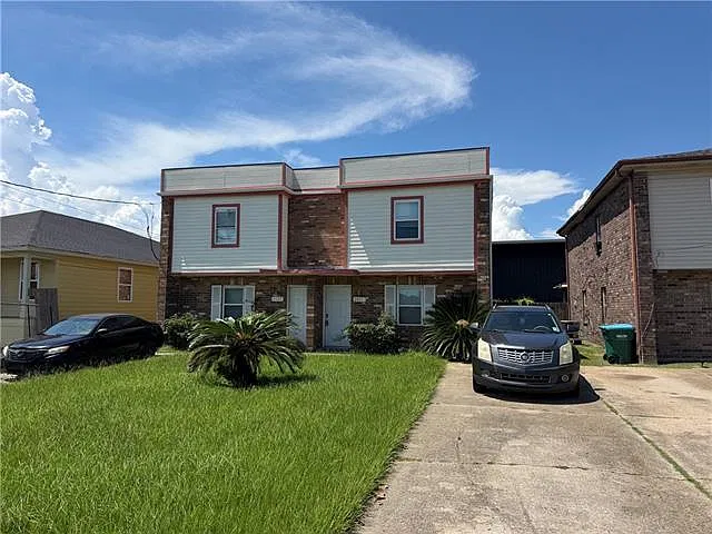 3 bed, 2.5 bath, 1443 sqft, $1,795 — Photo 2